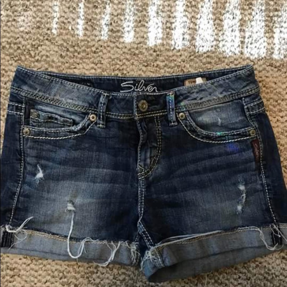 Dresses/skirts/shorts! - Picture 6 of 8
